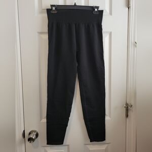 Sleek VS PINK Black High-Waisted Workout Tights